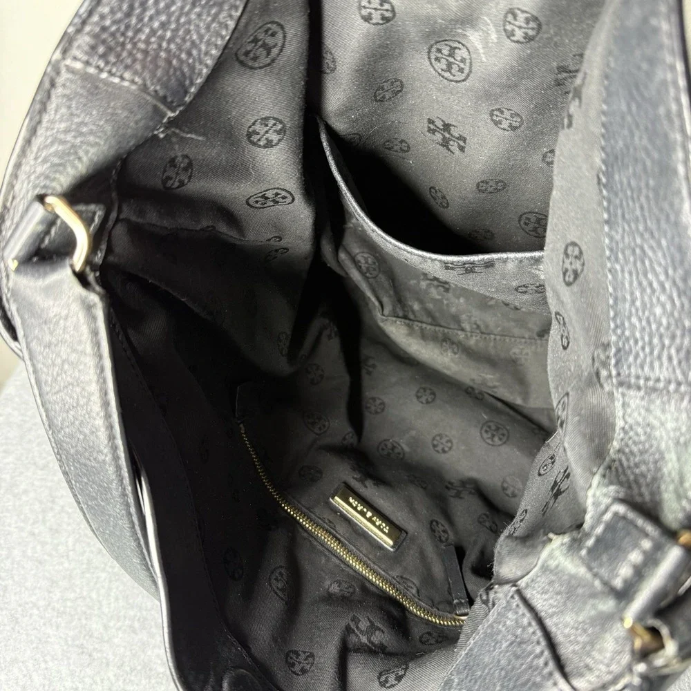 Tory‎ Burch Frida Black Pebbled Leather Hobo Bag Purse Top Handle Tote Classic